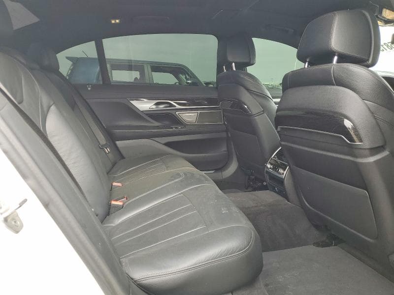 2021 BMW 740 I 10
