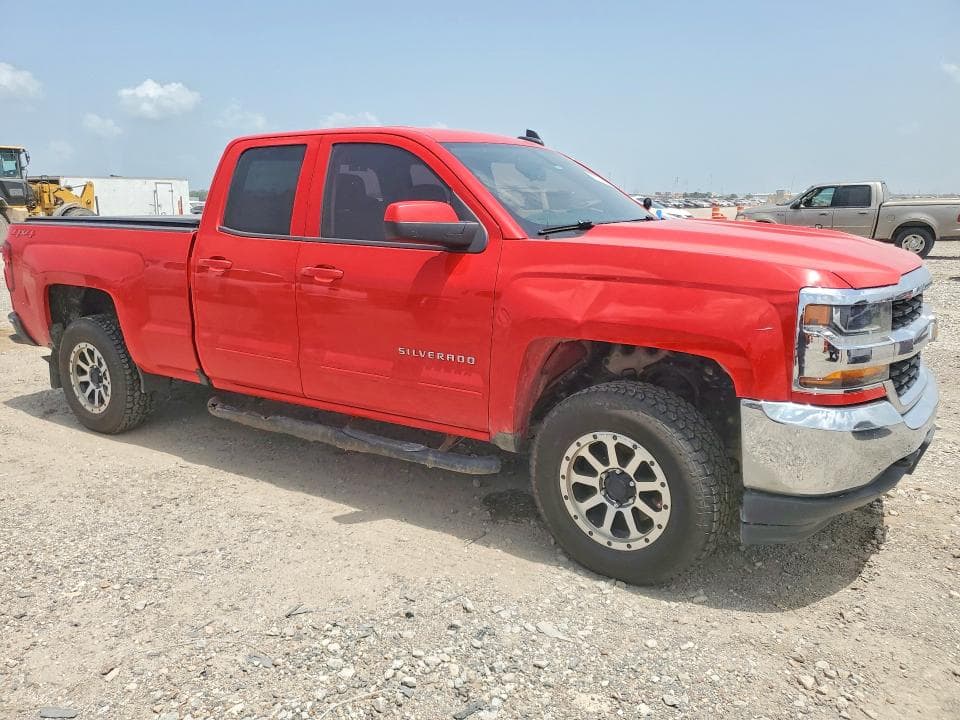 2019 CHEVROLET SILVERADO LD K1500 LT 4
