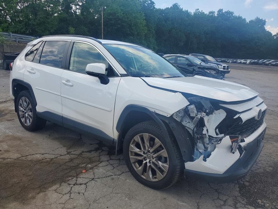 2019 TOYOTA RAV4 XLE PREMIUM 4