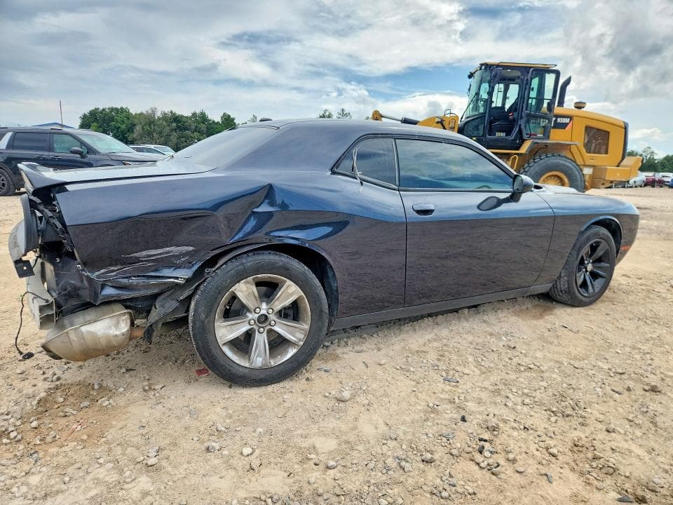 2019 DODGE CHALLENGER SXT 3