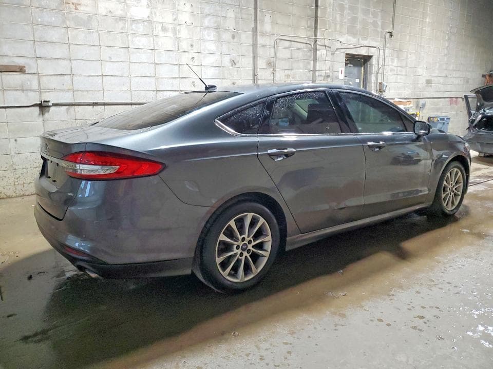 2017 FORD FUSION SE 3