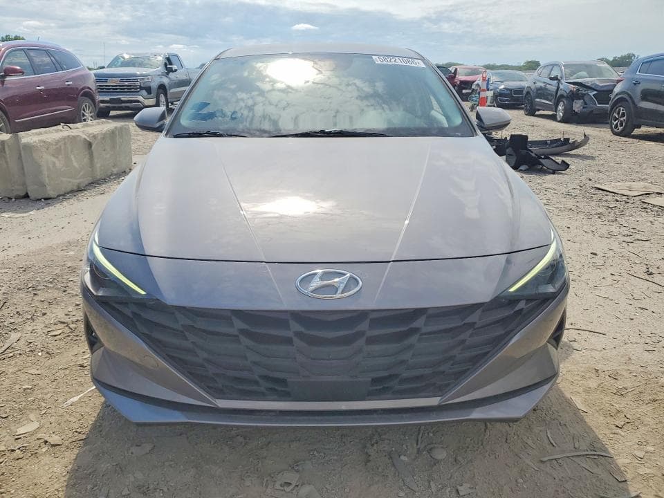 2022 HYUNDAI ELANTRA SEL 5