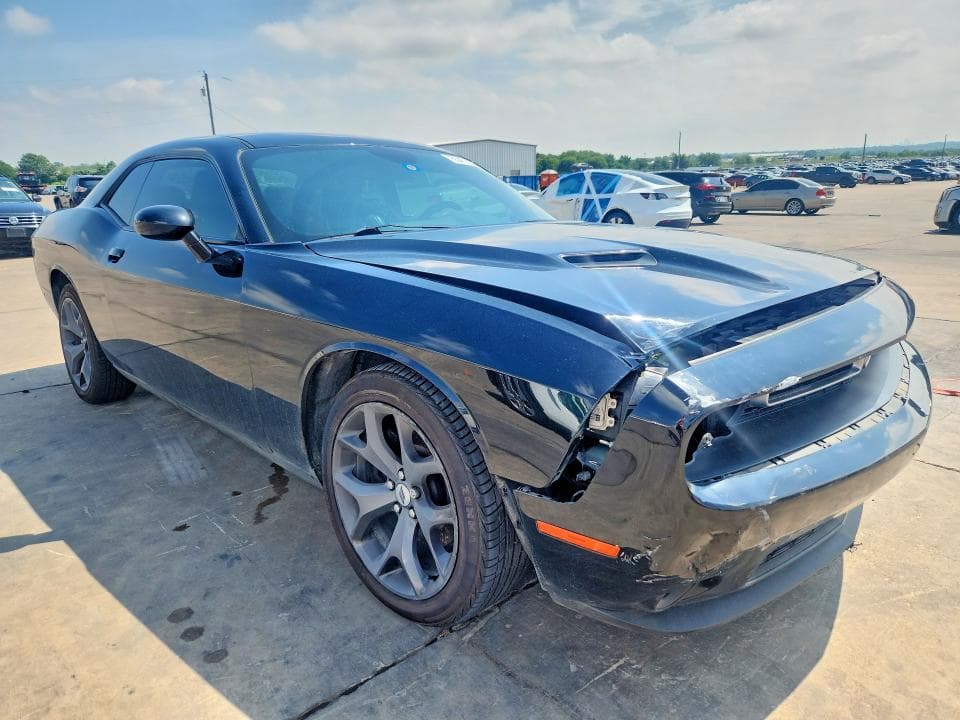 2018 DODGE CHALLENGER SXT 4