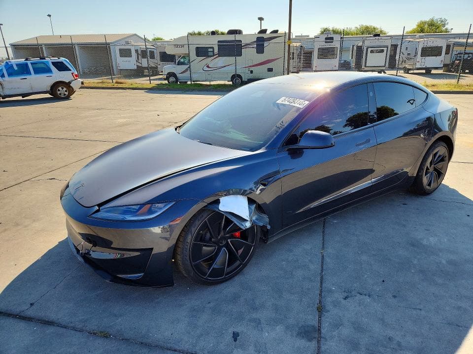 2026 TESLA MODEL 3 - 1