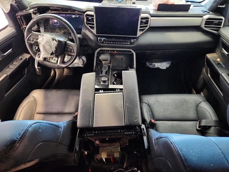 2025 TOYOTA SEQUOIA LIMITED 8