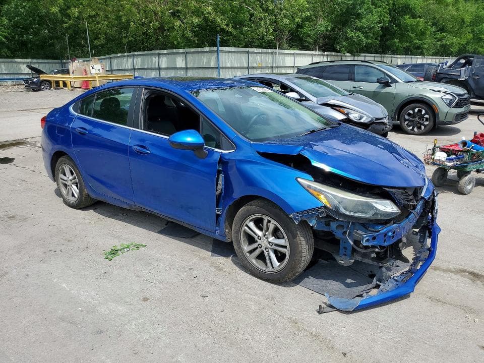 2017 CHEVROLET CRUZE LT 4