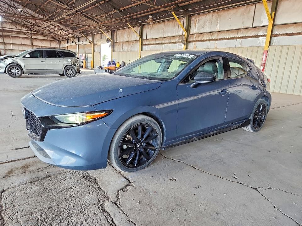 2020 MAZDA 3 PREMIUM - 1