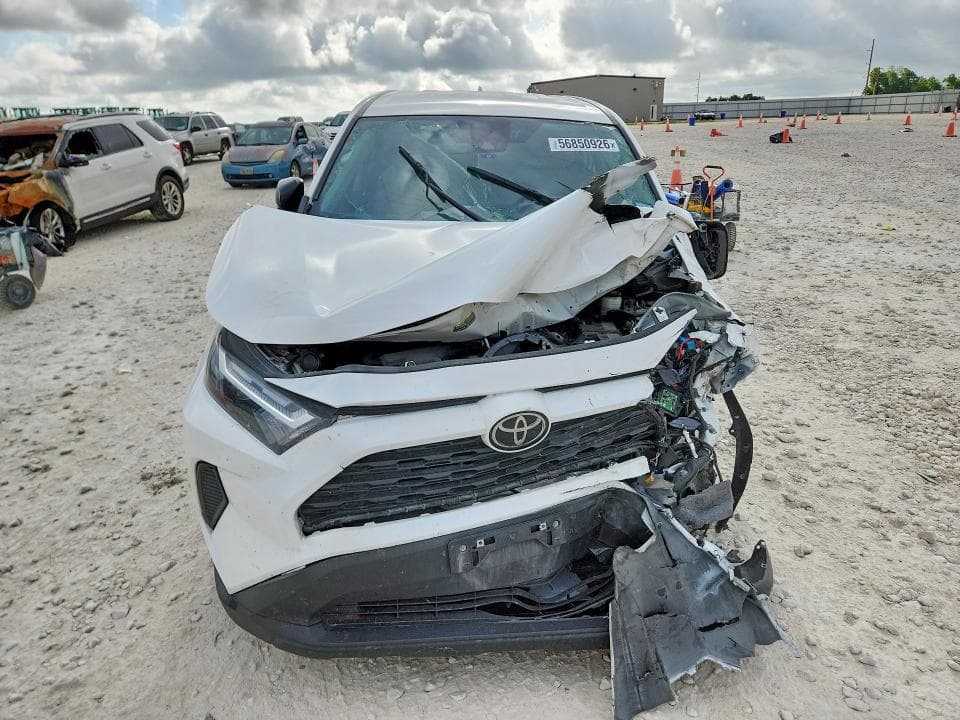 2024 TOYOTA RAV4 LE 5