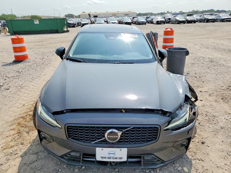 2025 VOLVO S60 CORE 5