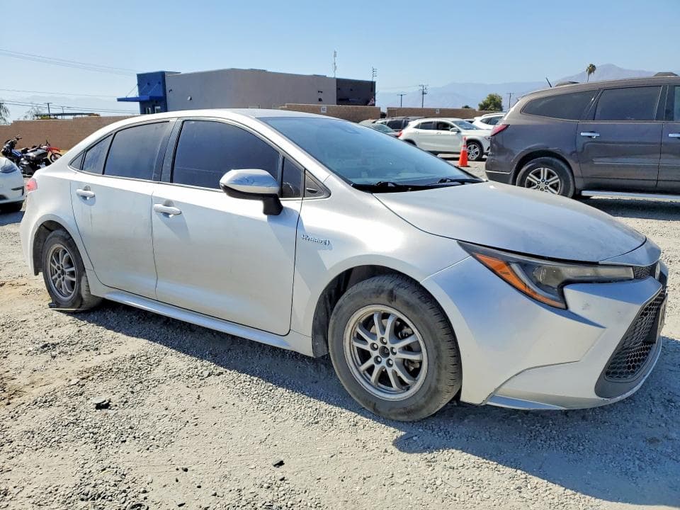 2021 TOYOTA COROLLA LE 4