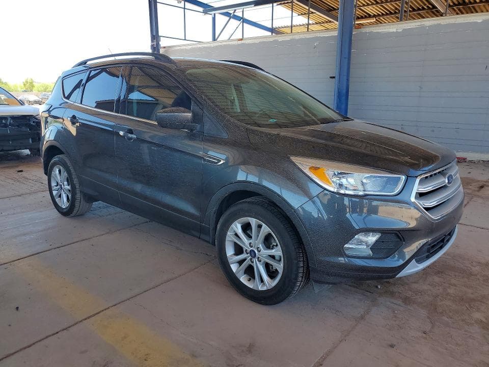 2018 FORD ESCAPE SE 4