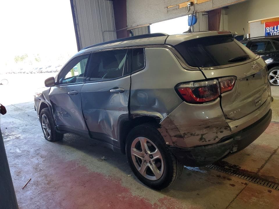 2024 JEEP COMPASS LATITUDE 2