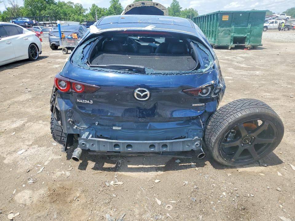2023 MAZDA 3 SELECT 6