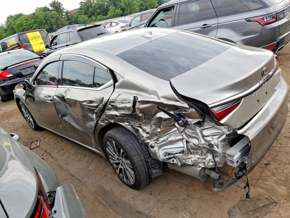 2019 LEXUS ES 350 2