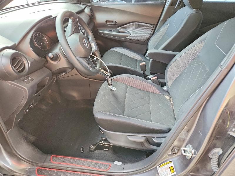 2018 NISSAN KICKS S 7