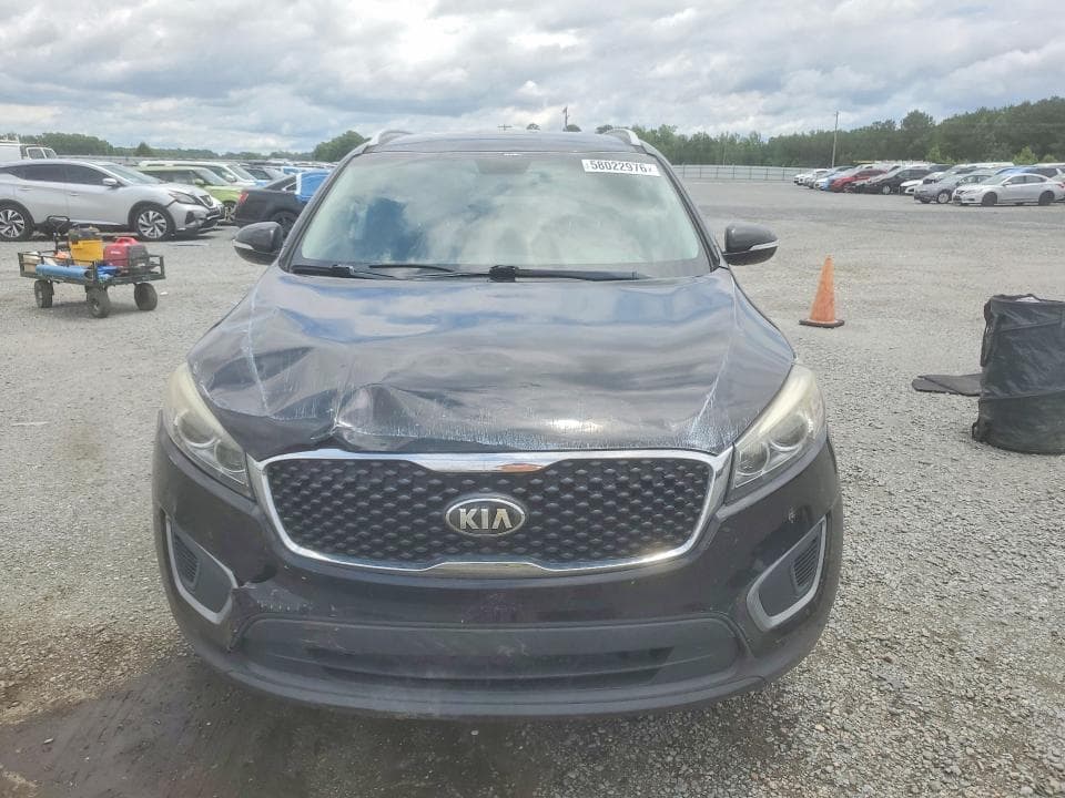2017 KIA SORENTO LX 5