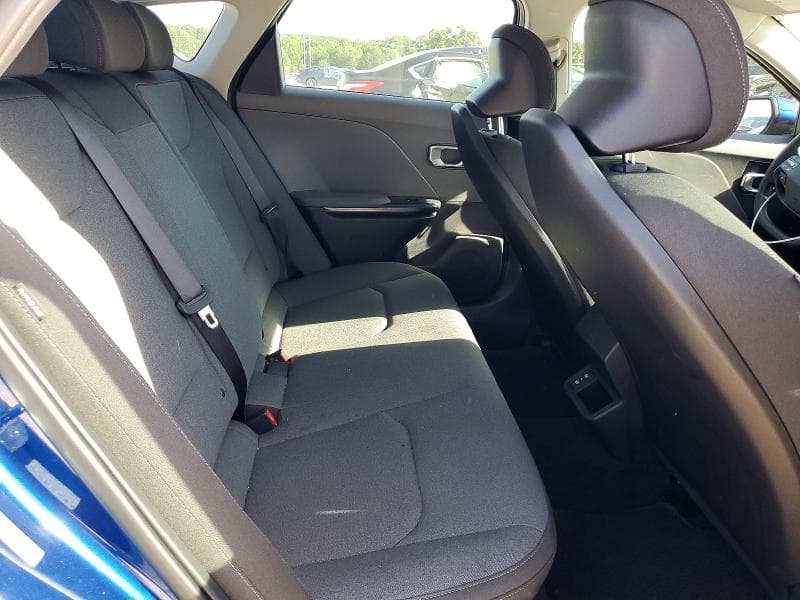 2025 KIA K4 LXS 10