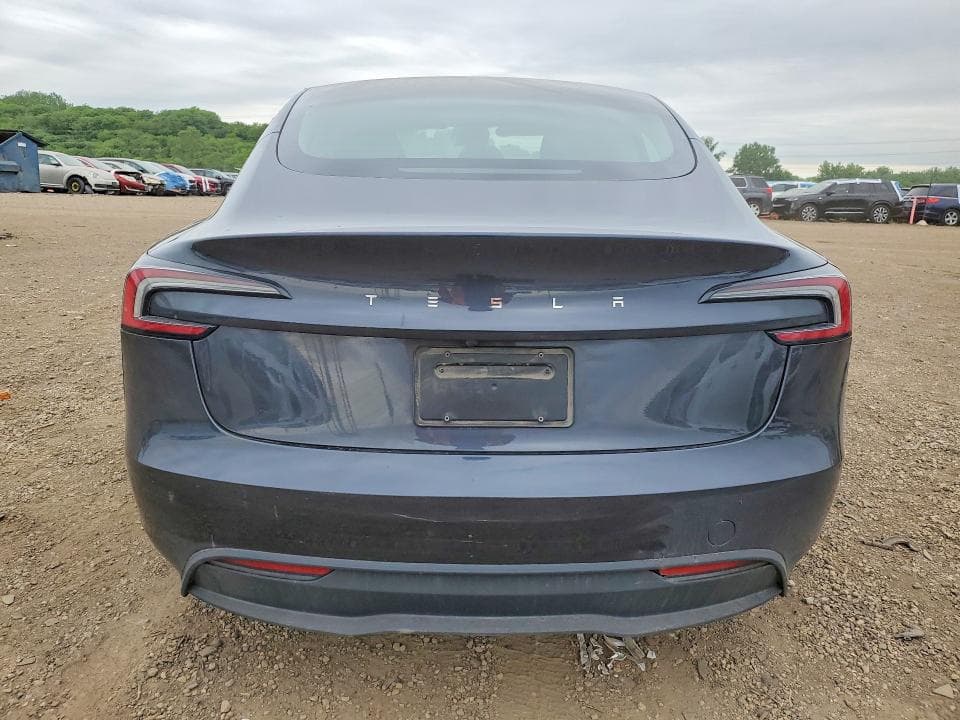 2024 TESLA MODEL 3 6