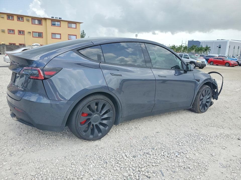 2022 TESLA MODEL Y 3
