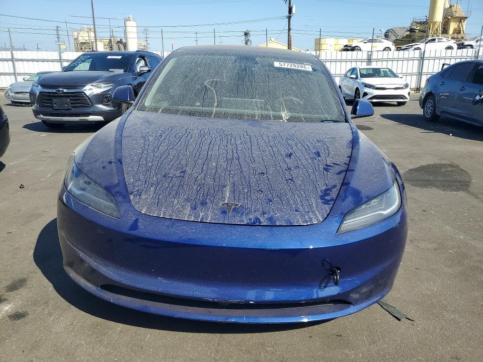 2026 TESLA MODEL 3 5
