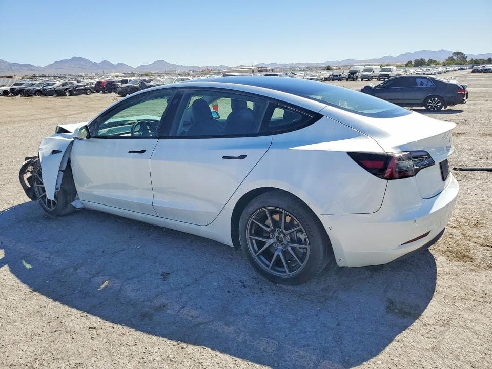 2022 TESLA MODEL 3 2