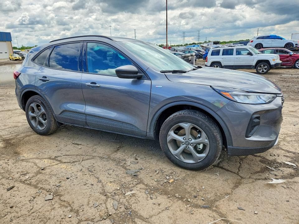 2025 FORD ESCAPE ST LINE 4