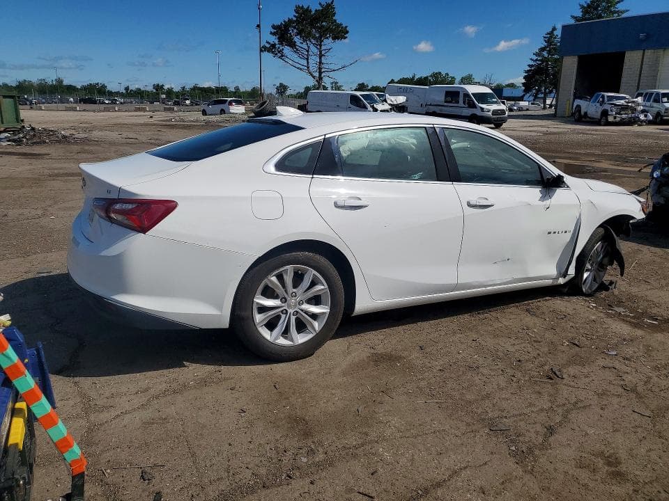2020 CHEVROLET MALIBU LT 3