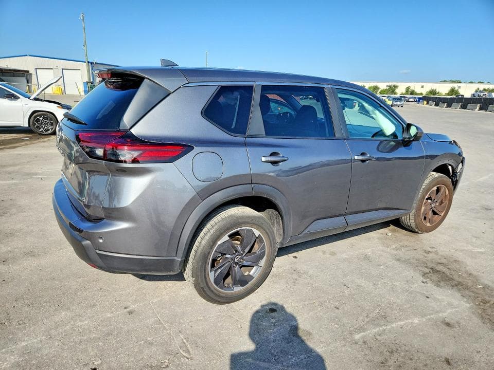 2025 NISSAN ROGUE SV 3