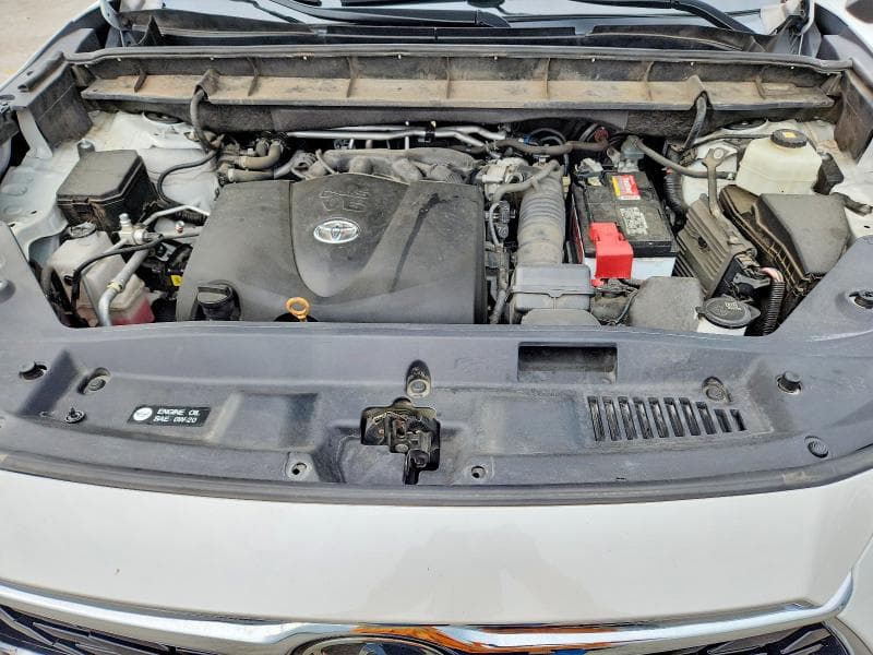 2021 TOYOTA HIGHLANDER PLATINUM 12