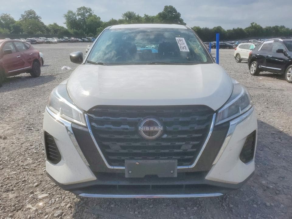 2022 NISSAN KICKS S 5