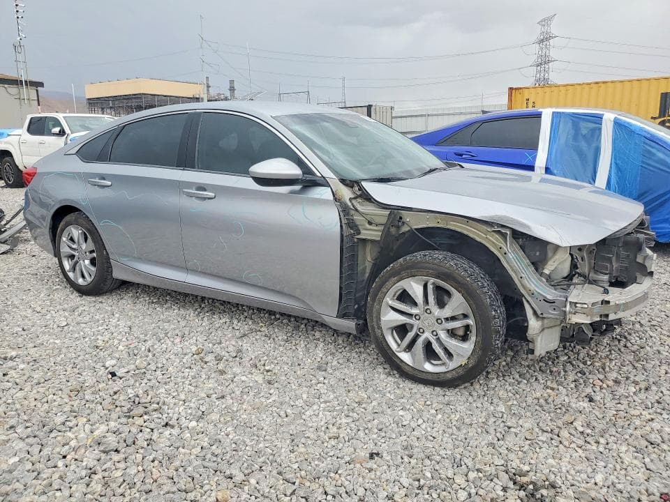 2018 HONDA ACCORD LX 4