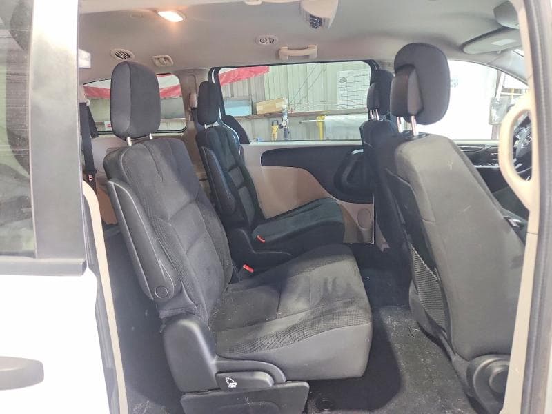2019 DODGE GRAND CARAVAN SE 11