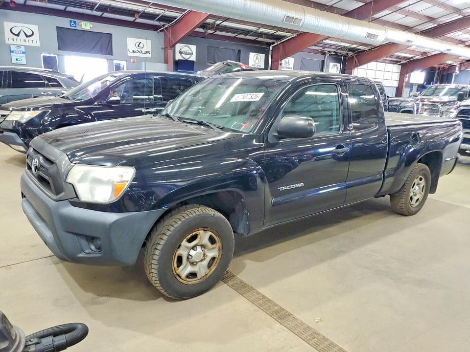 2014 TOYOTA TACOMA
