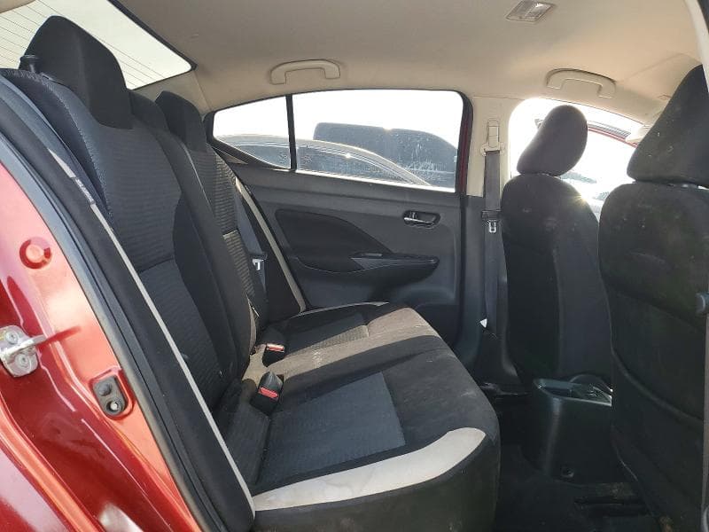 2021 NISSAN VERSA SV 10