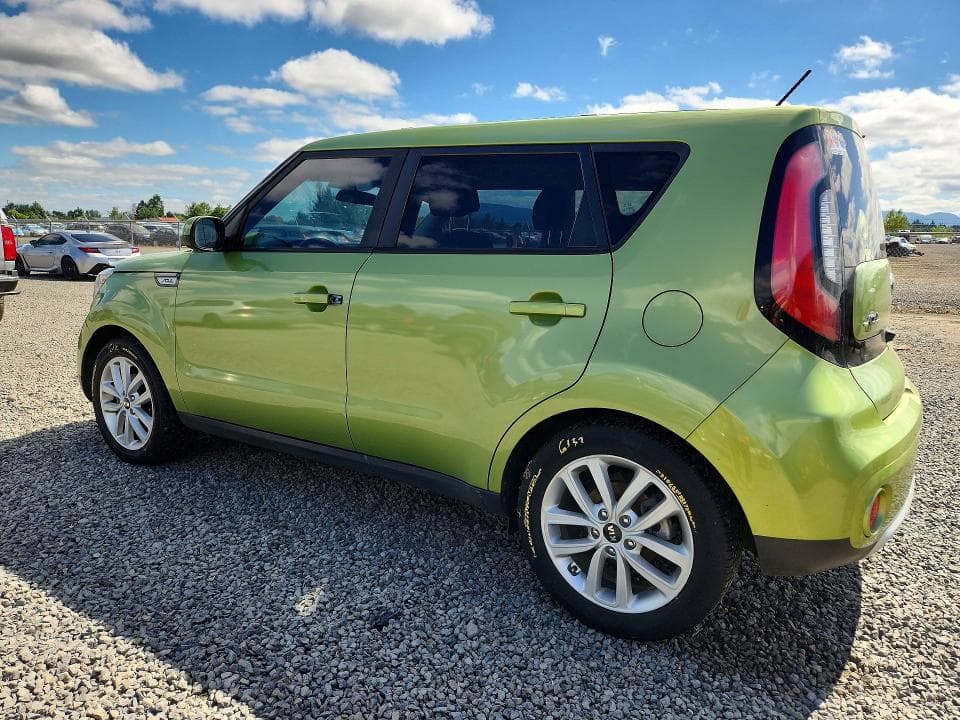2017 KIA SOUL + 2