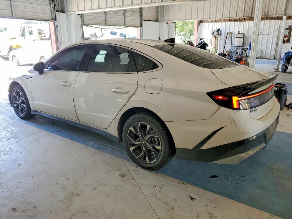 2024 HYUNDAI SONATA SEL 2