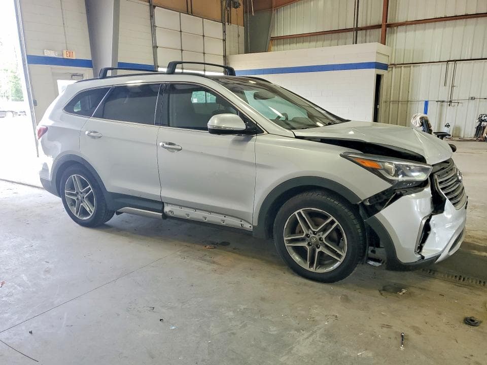 2017 HYUNDAI SANTA FE LIMITED ULTIMATE 4