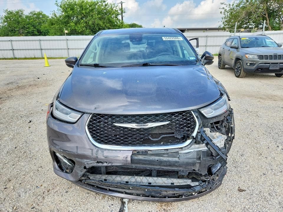 2023 CHRYSLER PACIFICA TOURING L 5