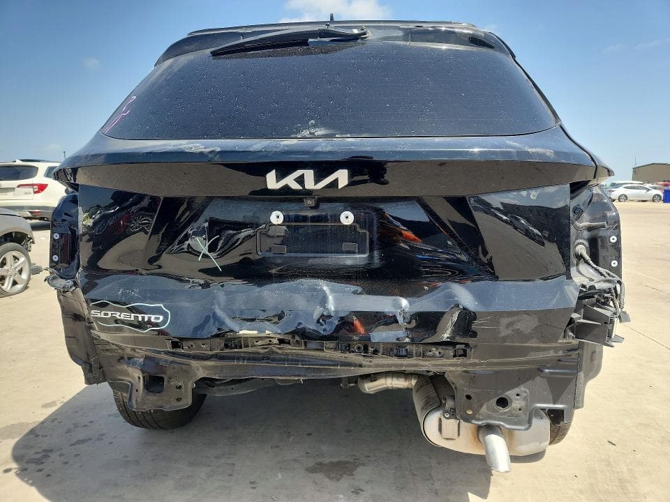 2025 KIA SORENTO S 6
