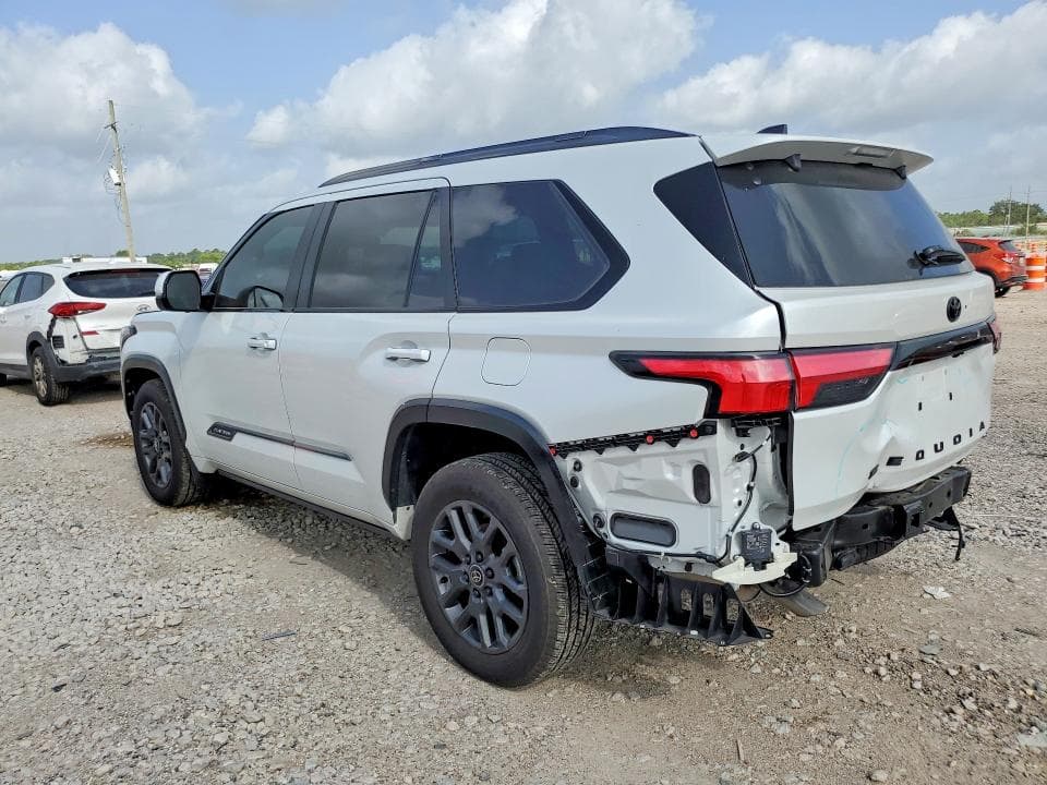 2026 TOYOTA SEQUOIA PLATINUM 2