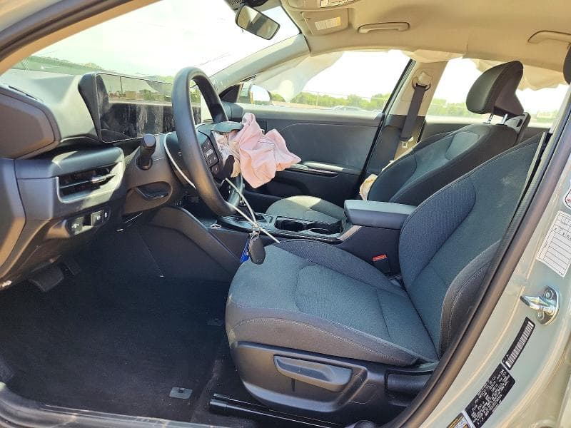 2025 KIA K4 LXS 7