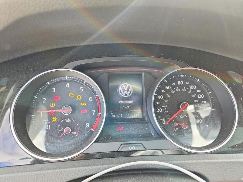 2018 VOLKSWAGEN GTI S S 9