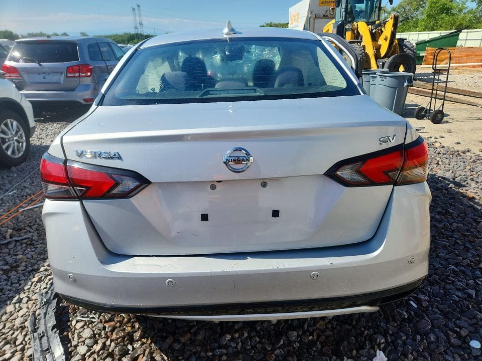 2021 NISSAN VERSA SV 6