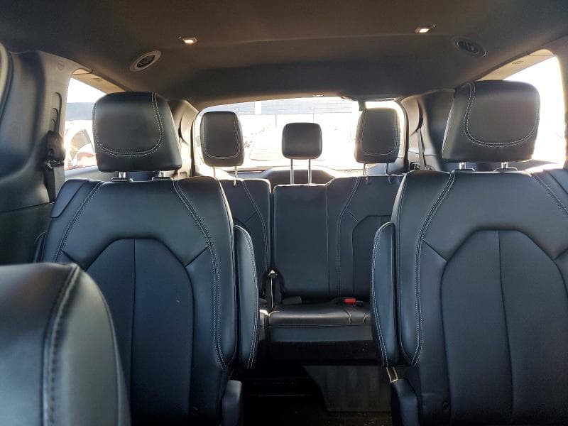 2025 CHRYSLER PACIFICA SELECT 10