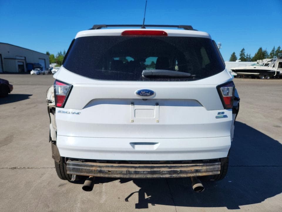 2017 FORD ESCAPE SE 6