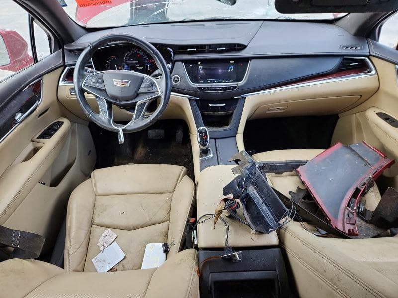 2019 CADILLAC XT5 LUXURY 8