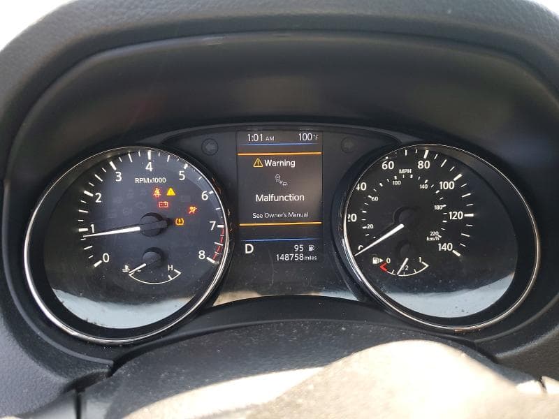 2018 NISSAN ROGUE 9
