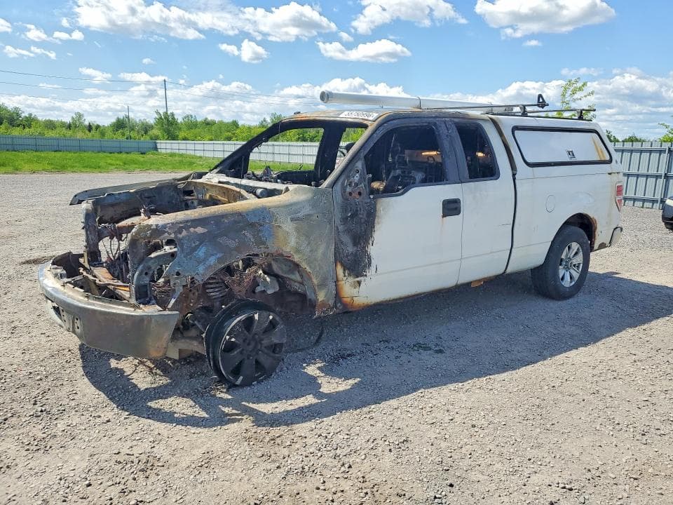 2013 FORD F150