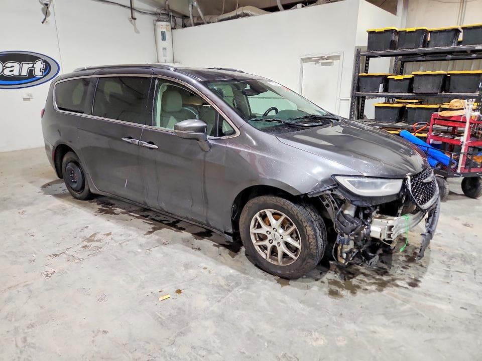 2021 CHRYSLER PACIFICA TOURING L 4