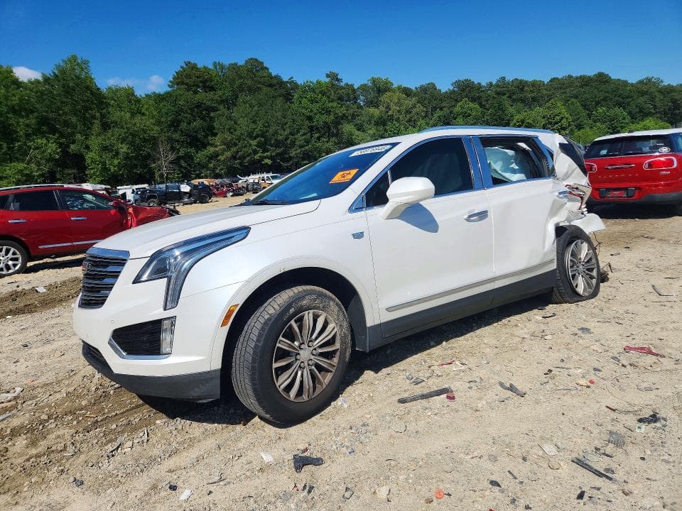 2017 CADILLAC XT5 LUXURY - 1